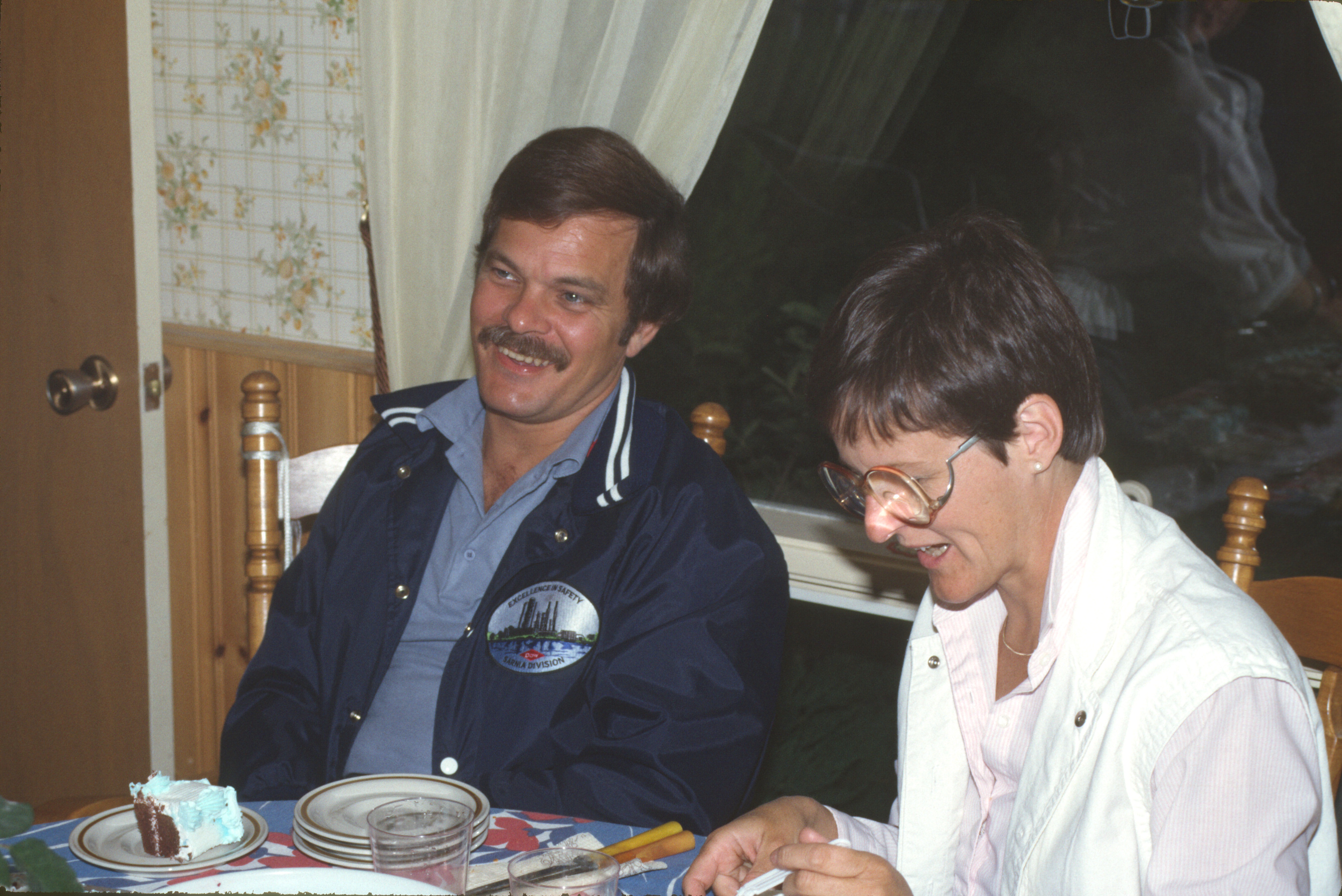 T035_137.jpg