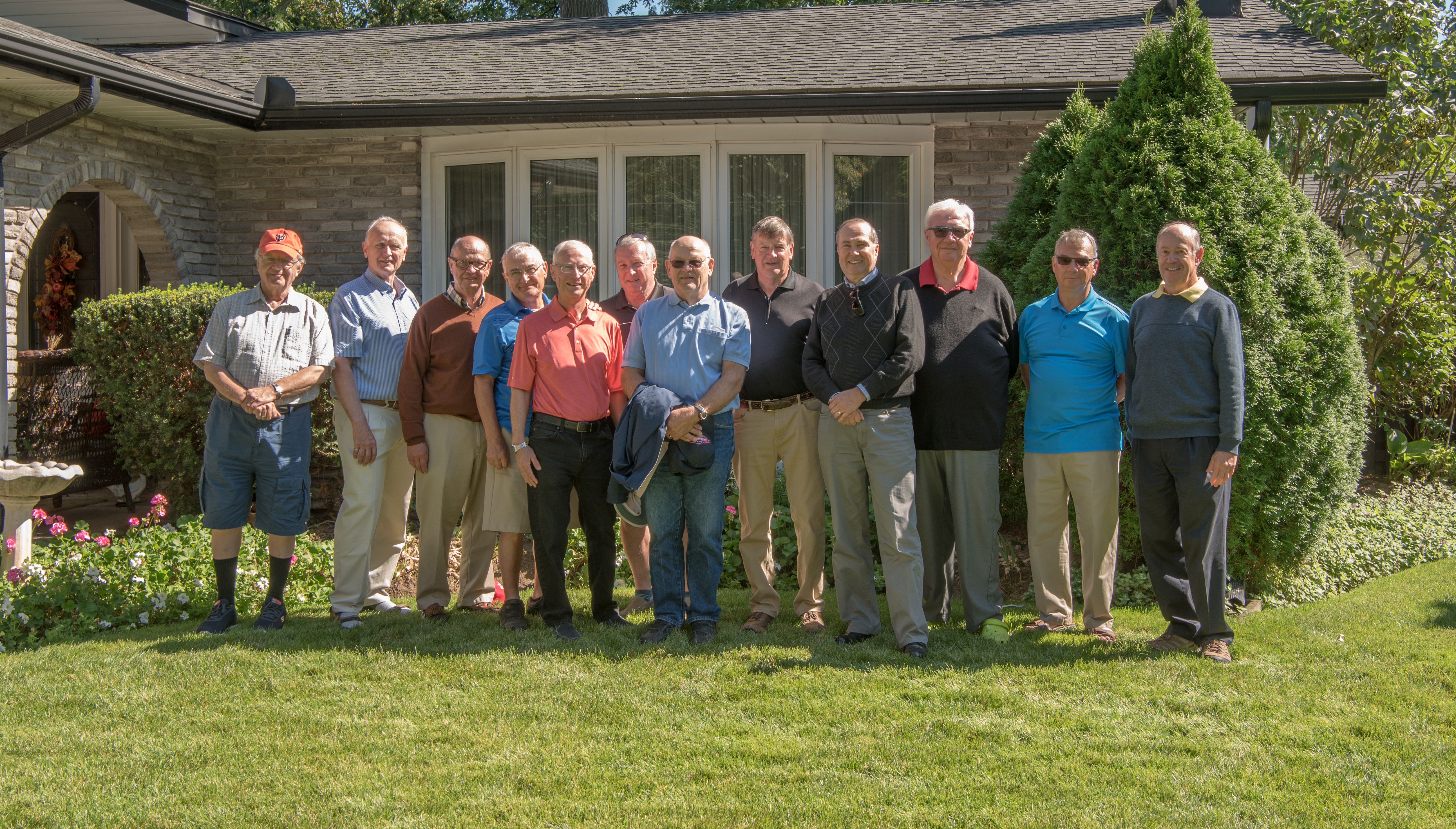 L to R: Gerry Garber, Vic Shantora, Miles Lauzon, Al Soligo, Paul Webert, Doug Deeth, Oive Laine, Ross McDonald, Bob Taylor, Frank Papp, Dave Harris, Tom Little